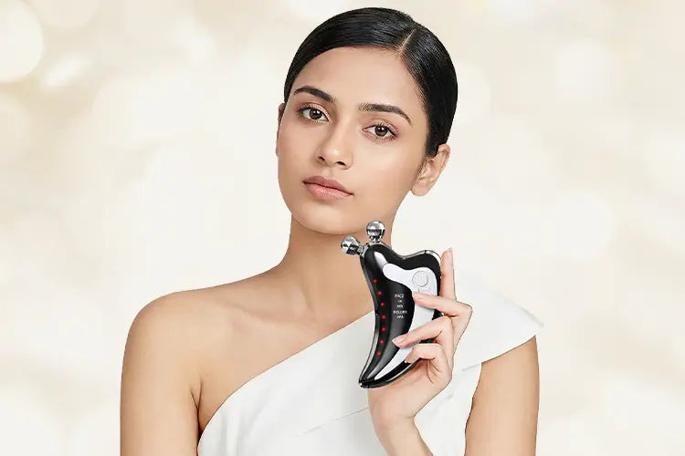 Sculpt, lift, and glow with our gua sha and face roller duo.
