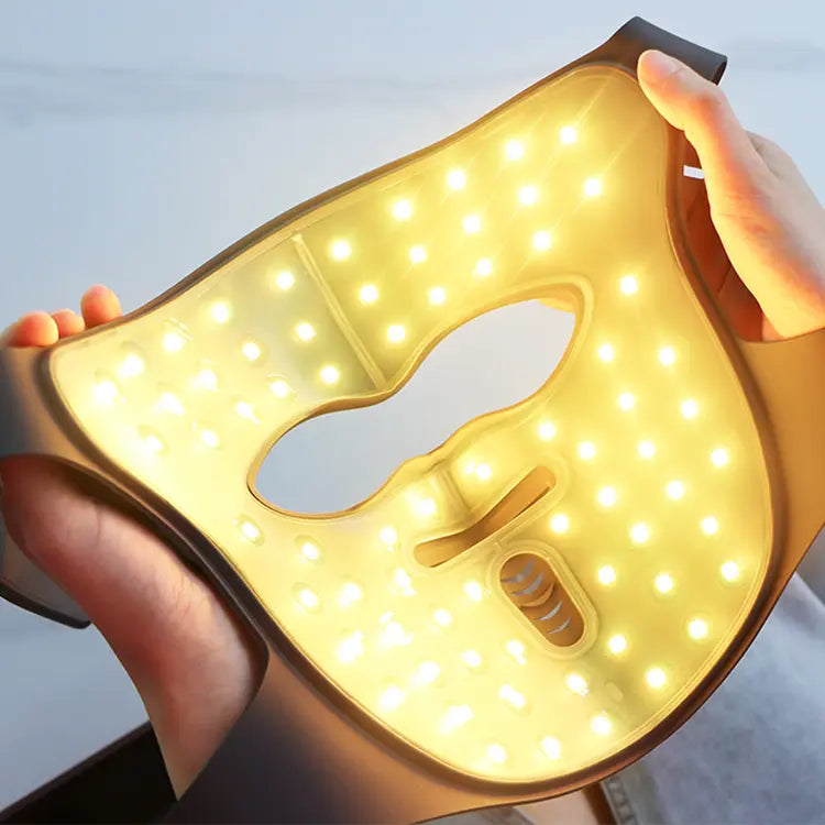 Yellow Light-  Stability repair, especially after staying up late after sunburn whitening skin.